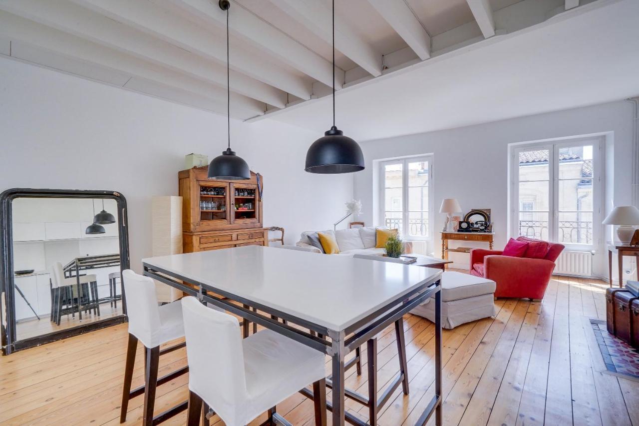 Le Hugue Up - Bel Appartement En Plein Coeur De Bordeaux Exteriör bild
